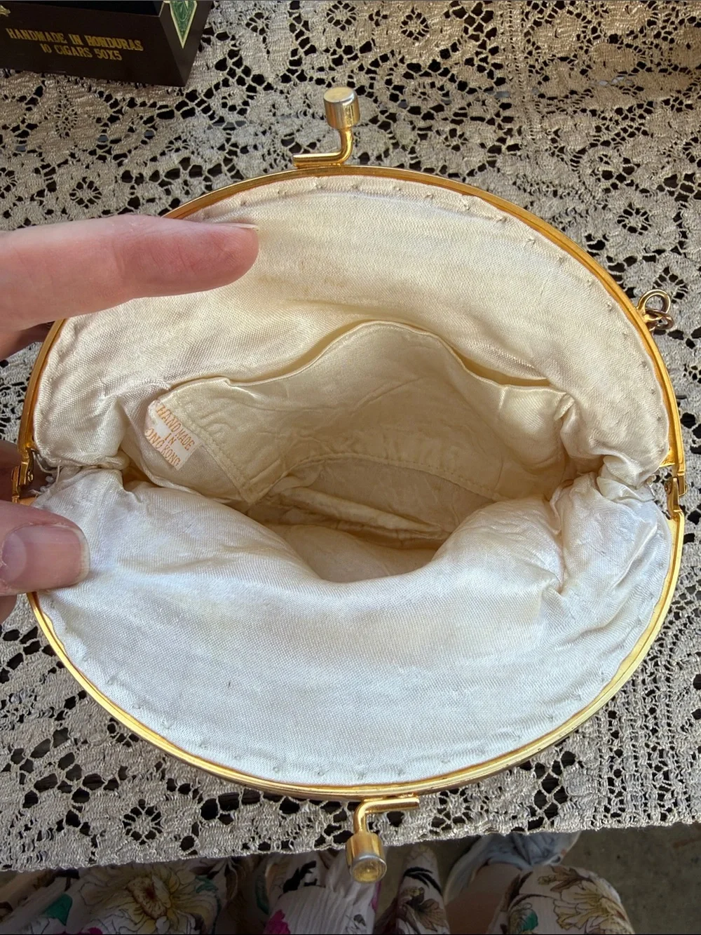 Vintage Cream Beaded Round Evening Purse – Satin Interior – 1960s–1980s